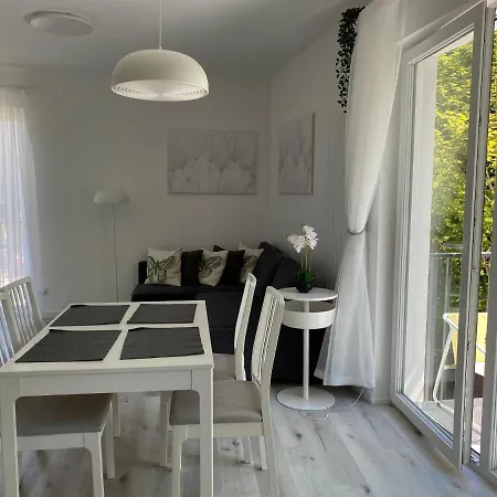 Sloneczny Nowy Apartamento